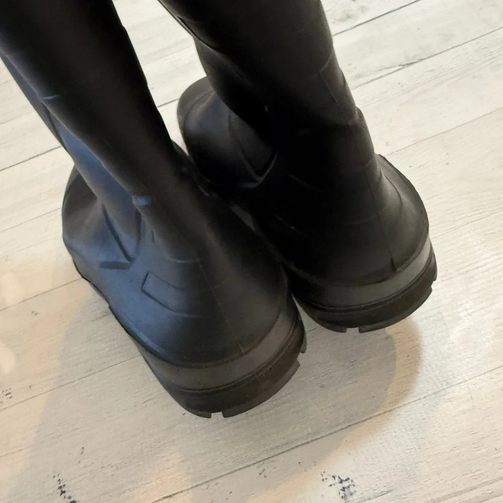 Dunlop unisex Black‎ Rubber Boots Steel Toe men 7 women 9